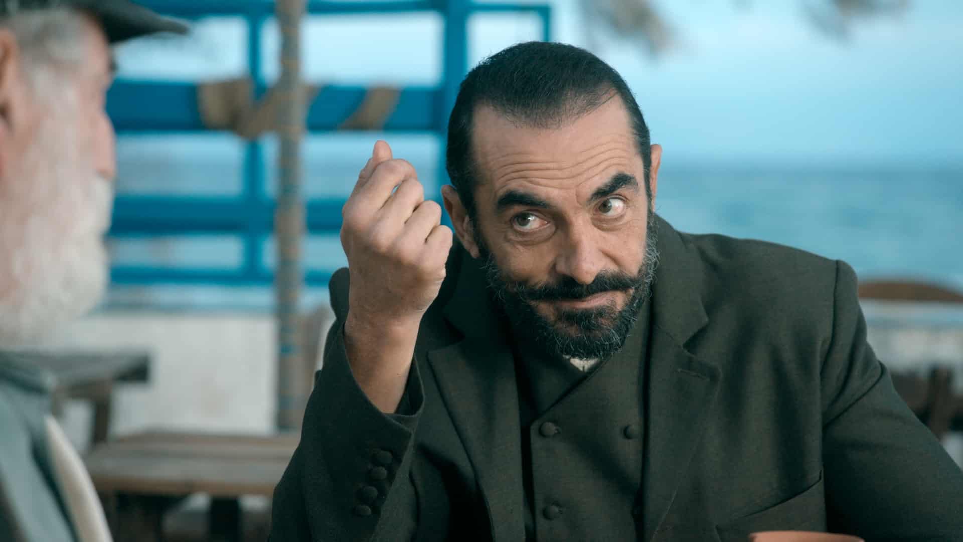 Από Ήλιο σε Ήλιο: Μανώλης και Κατερινέτα μοιράζονται μια ιδιαίτερη στιγμή όταν ξαφνικά εμφανίζεται...