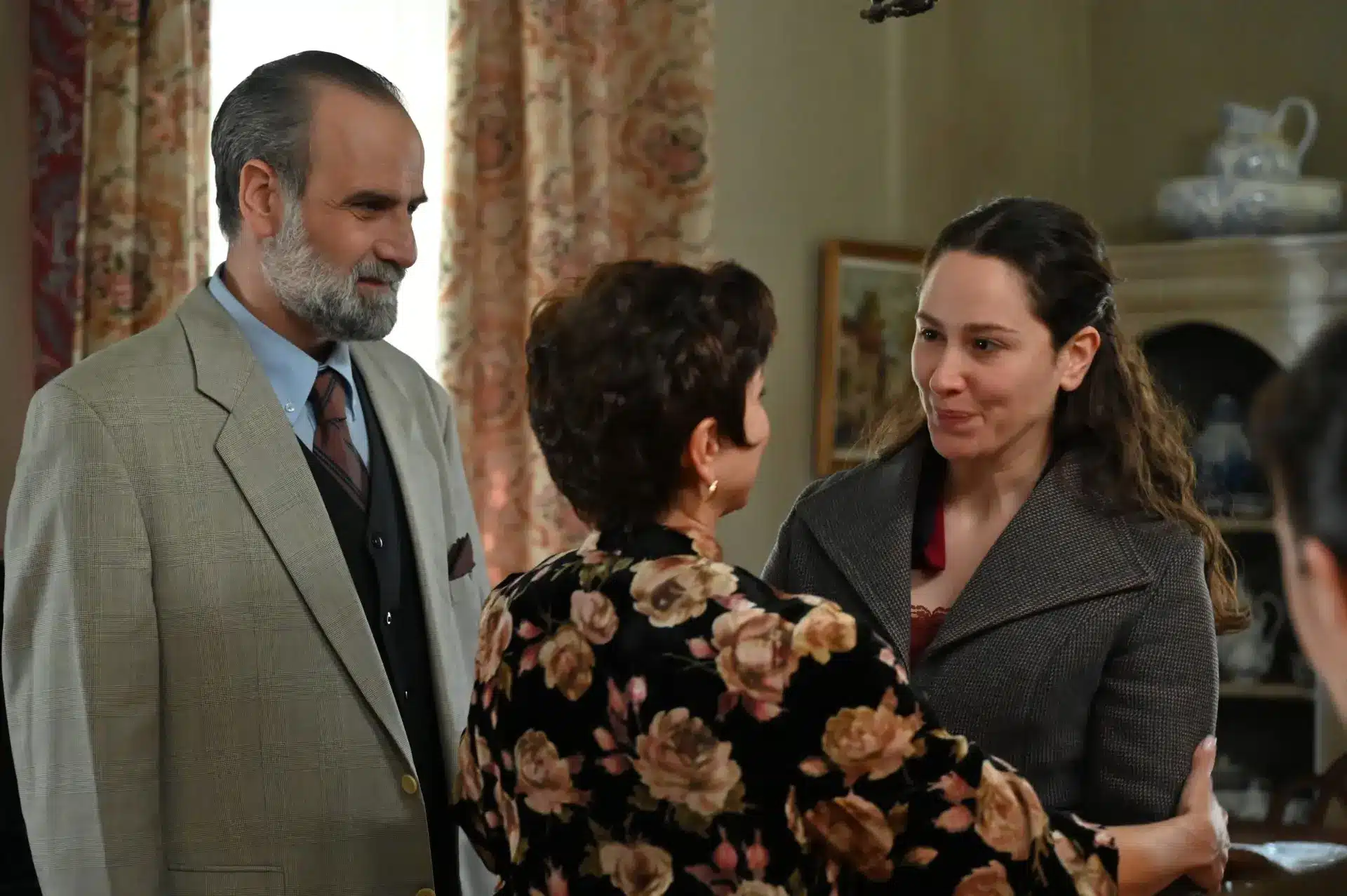 Άγιος Έρωτας: Η Σοφία θεραπεύεται και κάνει μια νέα αρχή με τον Ηλία 4 Άγιος Έρωτας: Η Σοφία θεραπεύεται και κάνει μια νέα αρχή με τον Ηλία