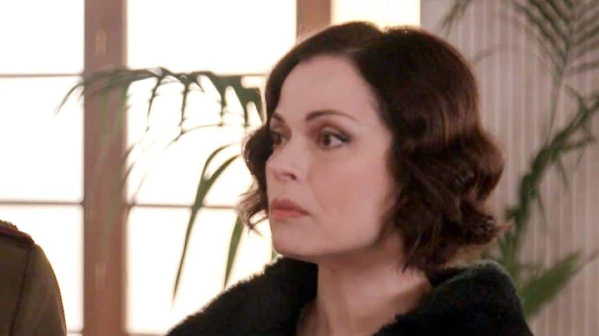 Grand Hotel: Ο Ρήγας κάνει πρόταση γάμου στην Κυβέλη