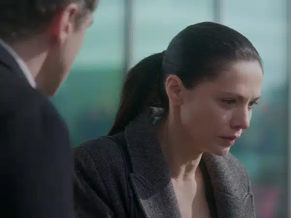 Μια Νύχτα Μόνο: Έγκυος η Αρετή – Η Αλεξάνδρα φτάνει στα άκρα 3 Μια Νύχτα Μόνο: Έγκυος η Αρετή – Η Αλεξάνδρα φτάνει στα άκρα