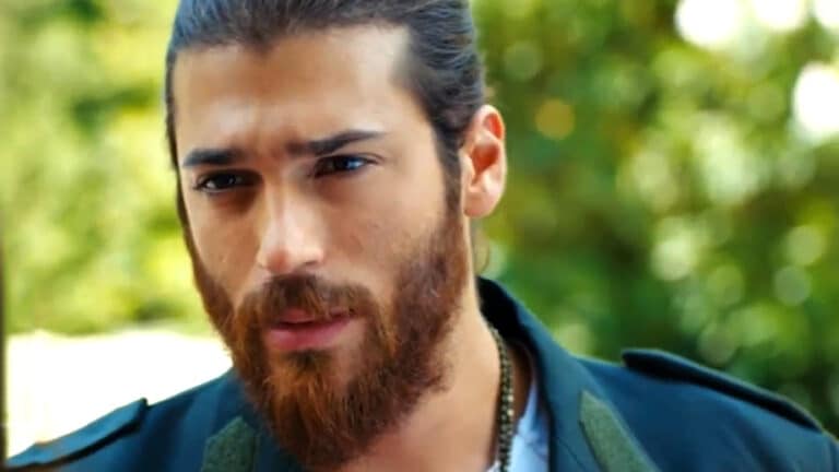 ΦΤΕΡΩΤΟΣ ΘΕΟΣ ΕΠΕΙΣΟΔΙΟ 56 (VIDEO)