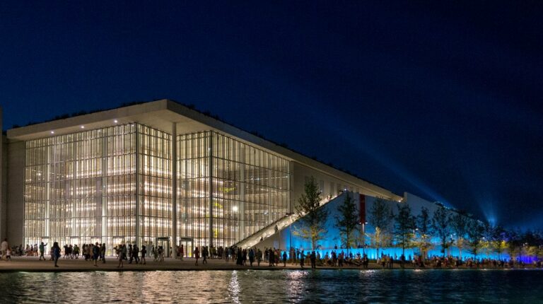 Το Ίδρυμα Σταύρος Νιάρχος άνοιξε 62 θέσεις αμειβόμενης πρακτικής, έφυγες για αιτησούλα!