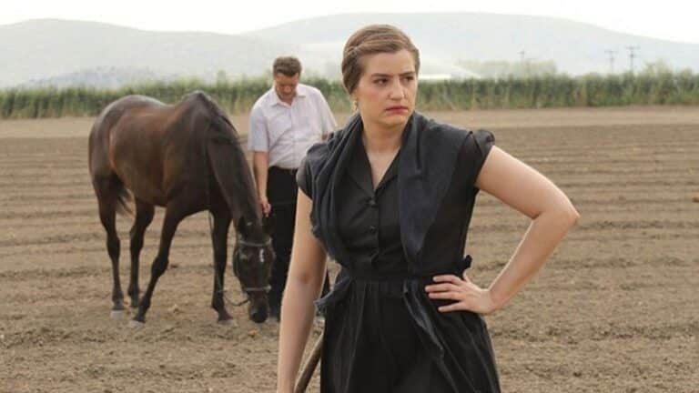 ΑΓΡΙΕΣ ΜΕΛΙΣΣΕΣ: ΕΠΕΙΣΟΔΙΟ 12 (VIDEO)