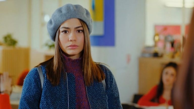 ΦΤΕΡΩΤΟΣ ΘΕΟΣ: Εξελίξεις: Ο Τζαν συντετριμμένος! Η Σανέμ του λέει όχι στην πρόταση γάμου