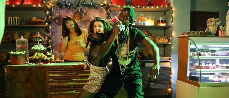 “Στόλισε τη φριτέζα” την παραμονή της Πρωτοχρονιάς (εικόνες)