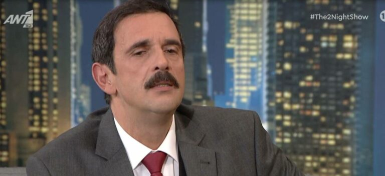 Συγκλονίζει ο Λεωνίδας Κακούρης: Ο πατέρας μου σκοτώθηκε τη μέρα που πέρασα στο Πανεπιστήμιο (video)