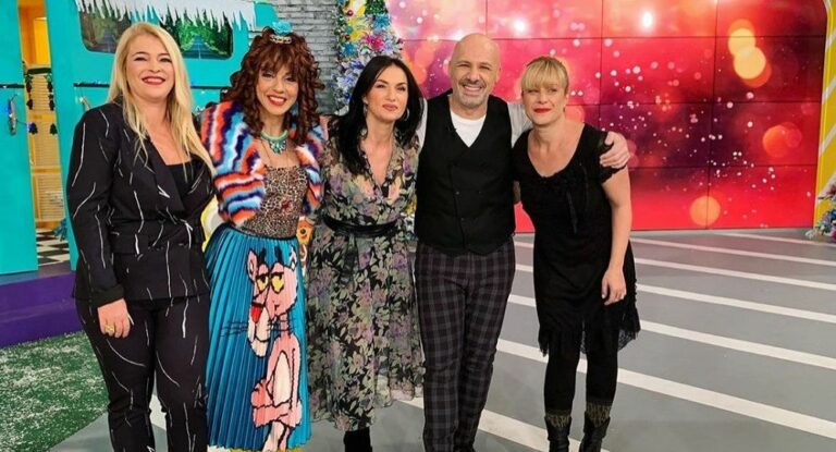 Θυμάστε τα “Κακά Κορίτσια” από την Πάτρα; Εμφανίστηκαν στον Νίκο Μουτσινά