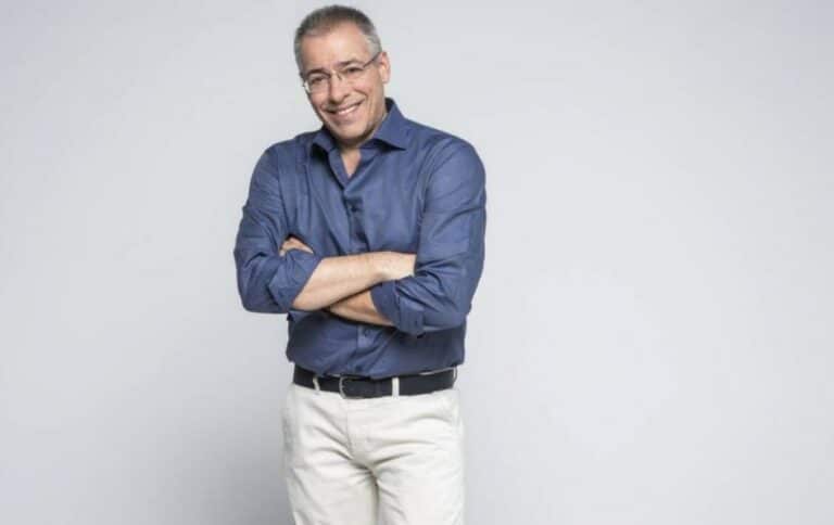 «’Εσκισε» ο Νίκος Μάνεσης με την τελευταία του εκπομπή για αυτή τη χρονιά