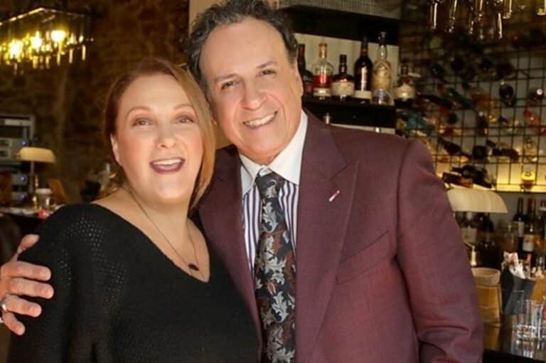 Καφέ της Χαράς: Αυτή είναι η πρώτη σκηνή του «Πώποτα» και της «Πρωτευουσιάνας»