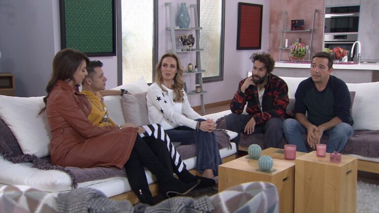 ΣΠΙΤΙ ΕΙΝΑΙ: …εκεί που δεν χρειάζεται να κρύβεσαι