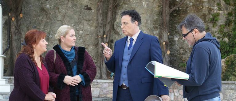 Η εκπομπή «Το Πρωινό» εξασφάλισε αποκλειστικά πλάνα από το αποψινό επεισόδιο από το Καφέ της Χαράς (video+pics)