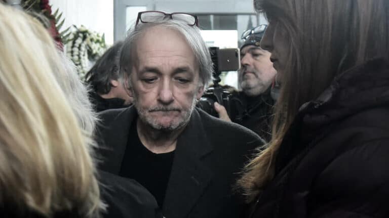 Στην εντατική ο Ανδρέας Μικρούτσικος