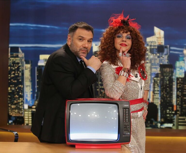 Ματίνα Νικολάου: Η ανατρεπτική “Βάνια Τουνίκου” αποκαλύπτεται στο “The 2Night Show” (βίντεο)