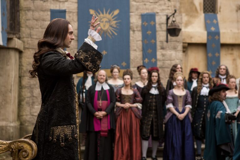 ΒΕΡΣΑΛΛΙΕΣ: Αυτή είναι η υπόθεση και οι ηθοποιοί της νέας σειράς