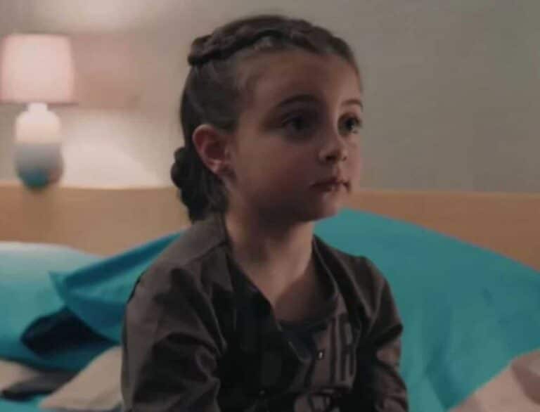 8 Λέξεις: “Καυτές” εξελίξεις (12/3) – Η Τζουλιάνα κινδυνεύει από έναν άγνωστο άντρα!