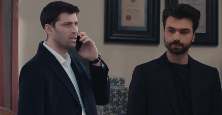 8 Λέξεις: Ο Δημήτρης Εκβιάζετε Από Τον Αλέκο