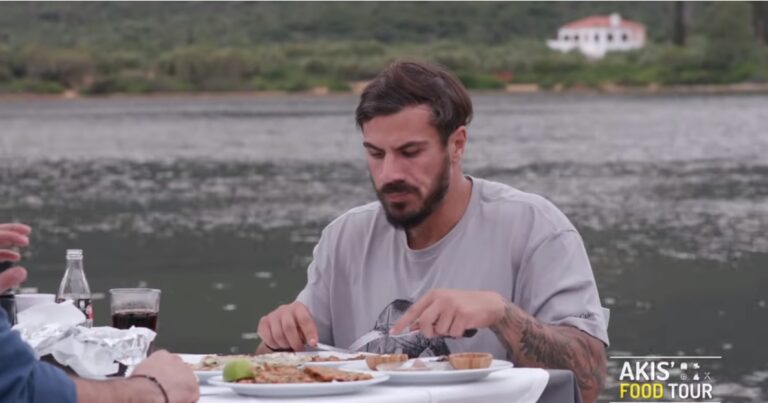 Η εκπομπή του Άκη Πετρετζίκη «Akis’ Food Tour» ταξιδεύει στον Ταΰγετο και τη Μονεμβασιά! (VIDEO)