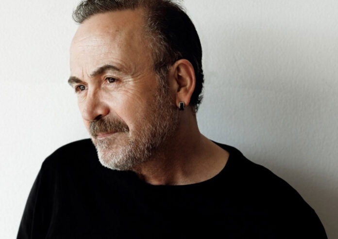 erotas-meta-tabakakis-2