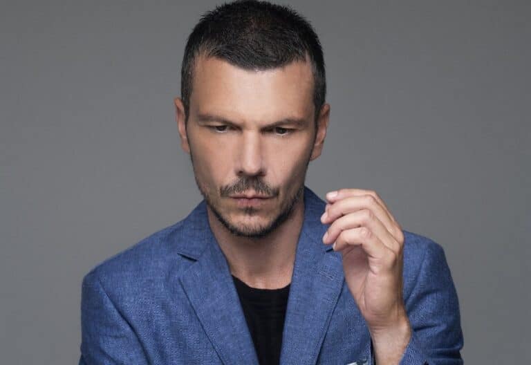 Ιωάννης Παπαζήσης: «Θα έμπαινα ευχαρίστως στις Άγριες Μέλισσες»