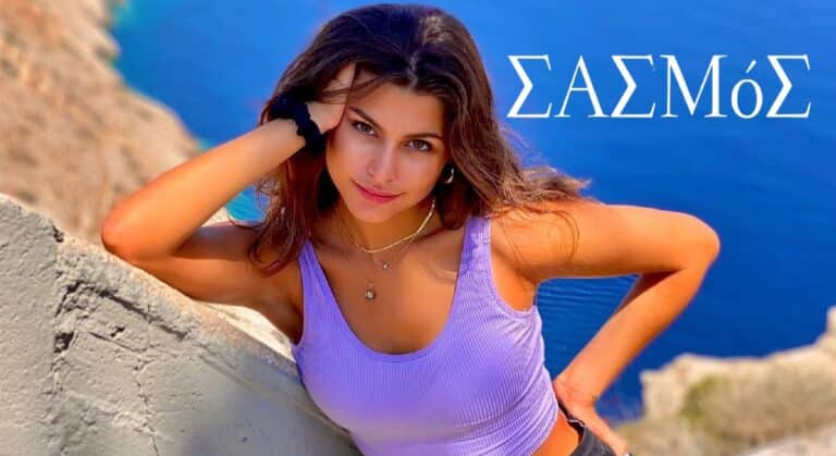 Η Δανάη Παππά ποζάρει με μαγιό πάνω στα βραχάκια και χαζεύουν ακόμα και τα καβούρια μαζί της