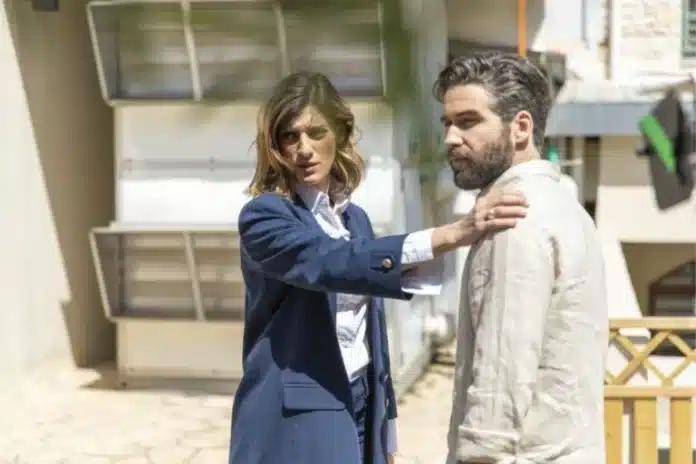 sasmos-epomena-epeisodia-768x512