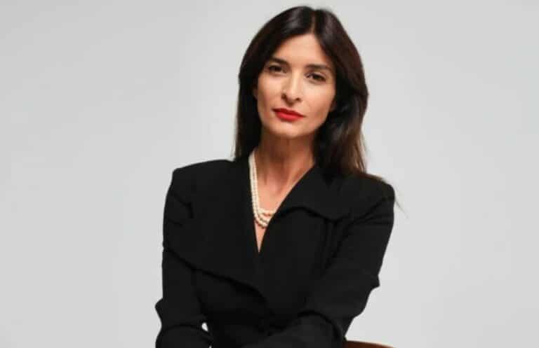 Αντιγόνη Κουλουκάκου: Τέλος από τη Γη της Ελιάς; Το μήνυμά της