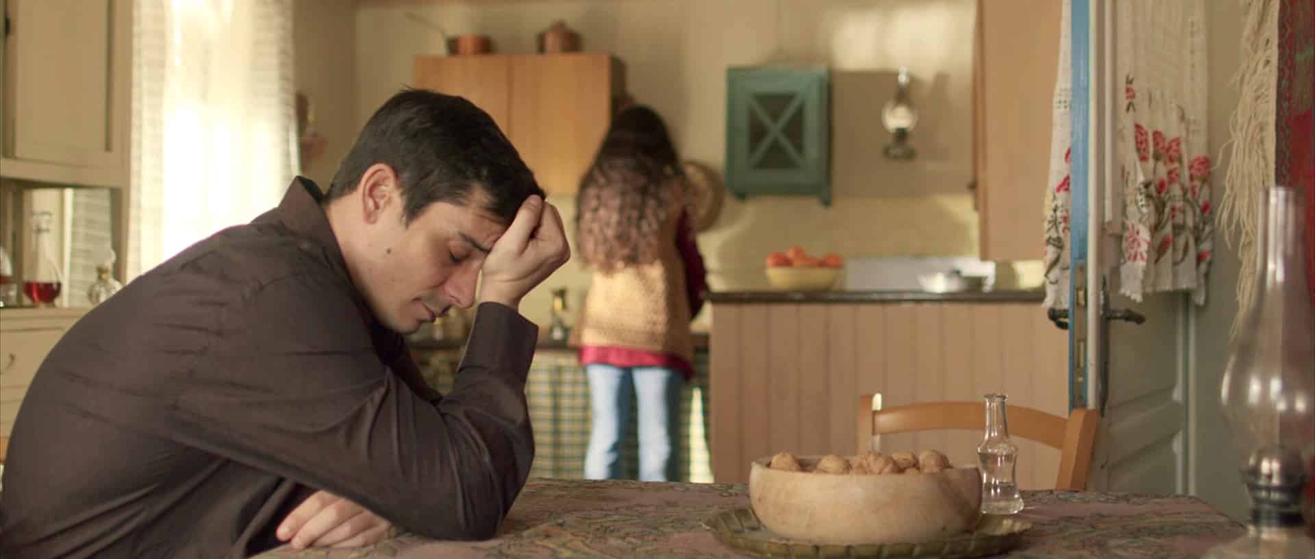 Η-ΠΑΡΑΛΙΑ-ΕΠΕΙΣΟΔΙΟ-78-10 - DIAVASETO.GR