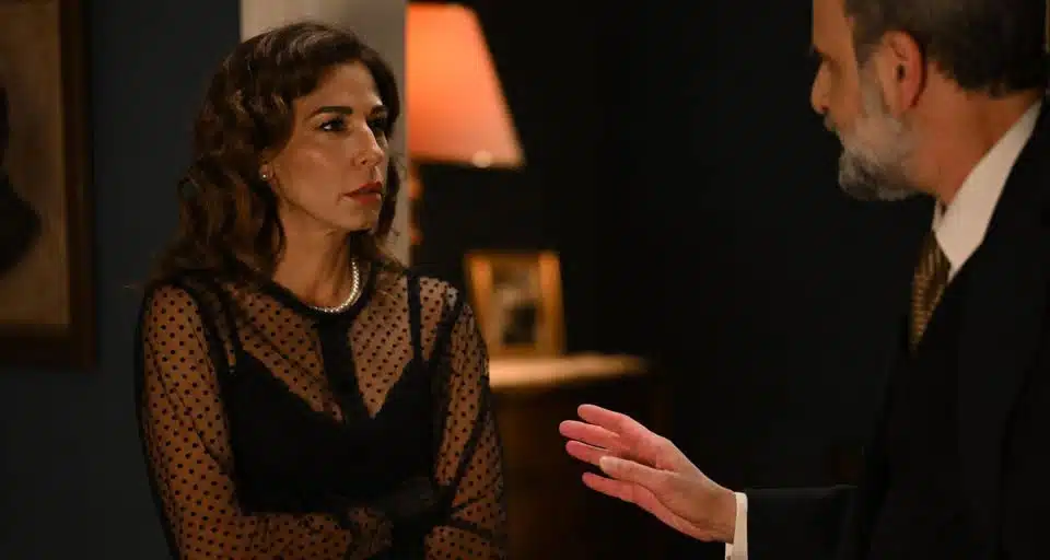 0e51ff9c008f4271d03613aa20e63c72_M - DIAVASETO.GR