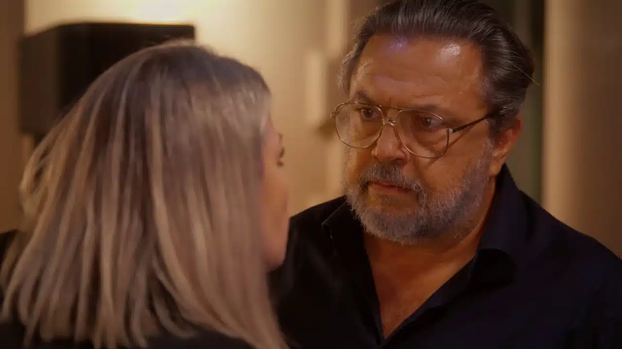 ALPHA-ΕΠΕΙΣΟΔΙΑ-Να-μ-αγαπάς-2 - DIAVASETO.GR