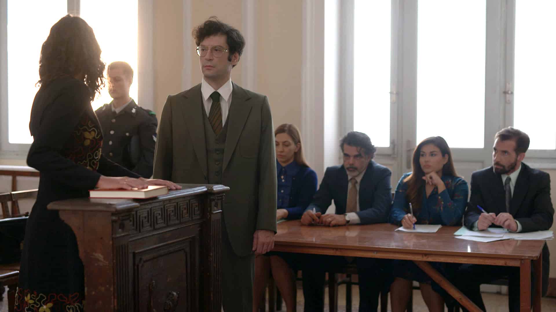 ΕΠΕΙΣΟΔΙΟ 29 9 - DIAVASETO.GR