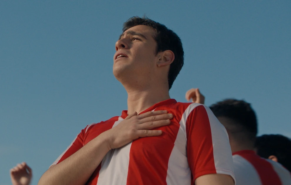 TRAILER-ATHOOI-SKINI - DIAVASETO.GR