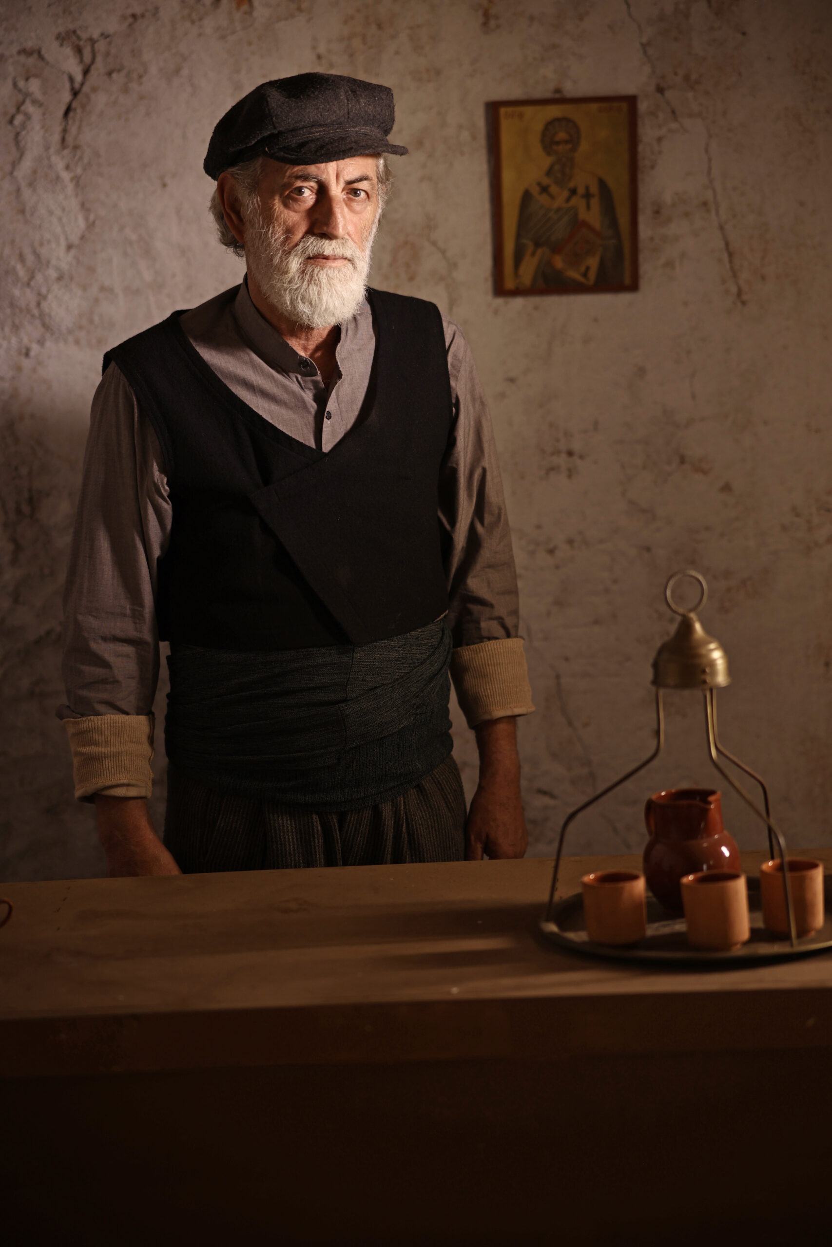 na-m-agapas-o-theofilos-charopalevei-kanei-metamoschefsi - DIAVASETO.GR