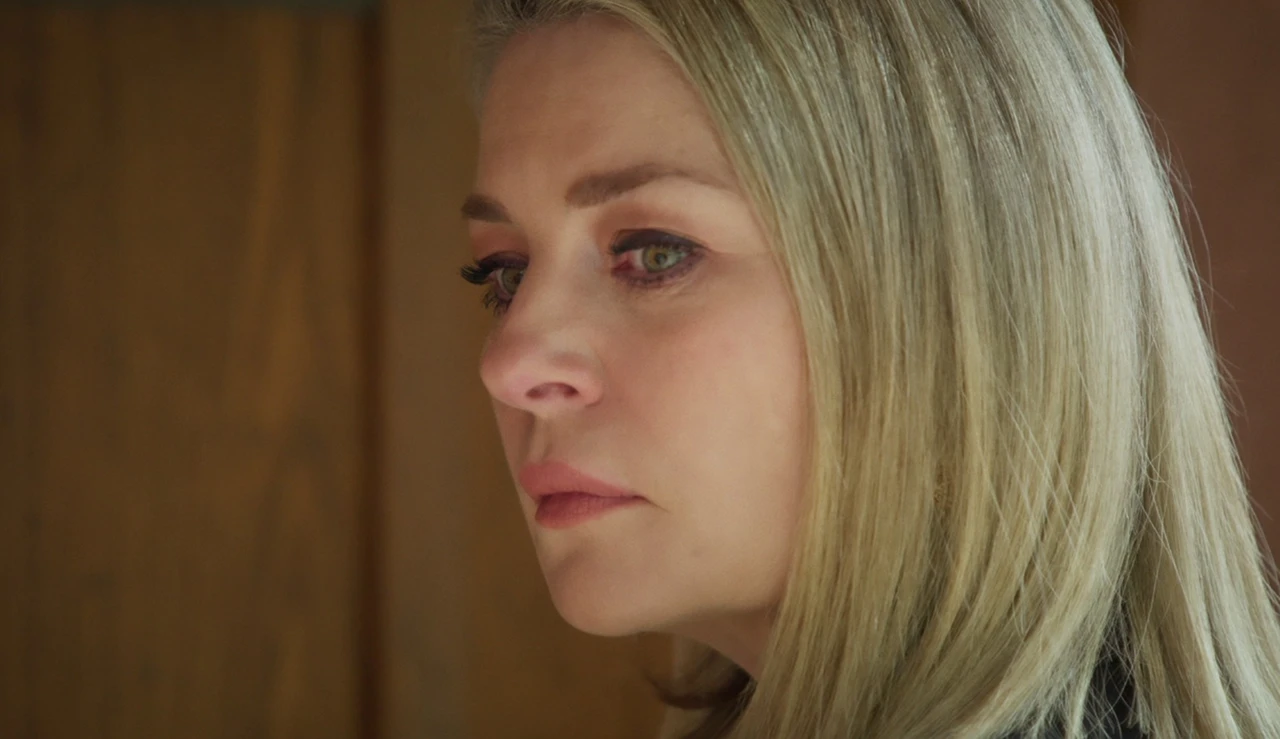 Να-μ-αγαπάς_2312-13 - DIAVASETO.GR