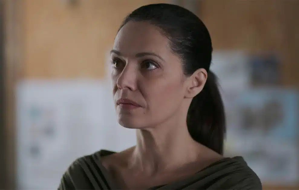 mia_nuxta_mono00_5 - DIAVASETO.GR