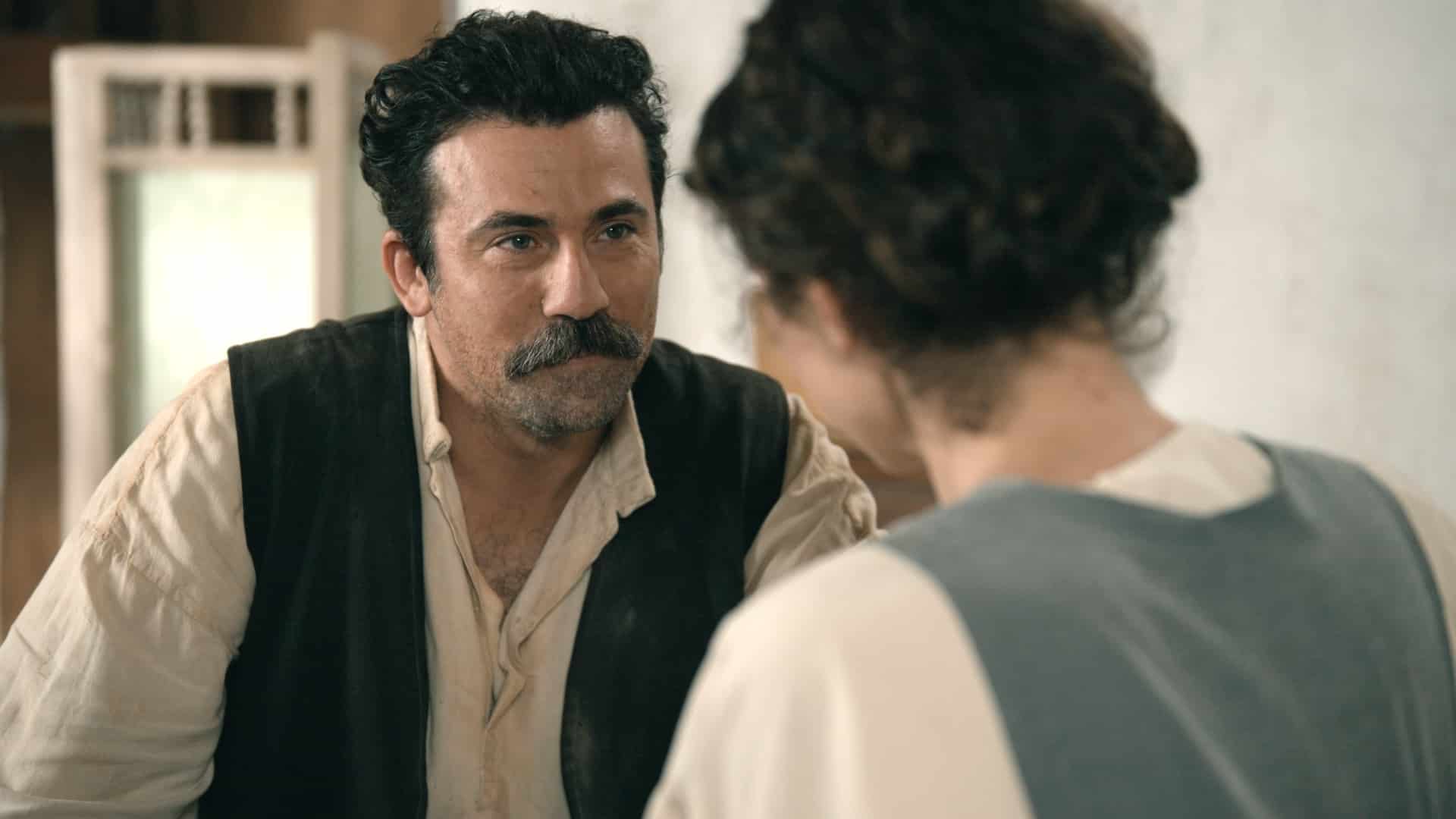 Από Ήλιο σε Ήλιο: Ο Μανώλης παντρεύεται την Άννα – Η Κατερινέτα καταρρέει