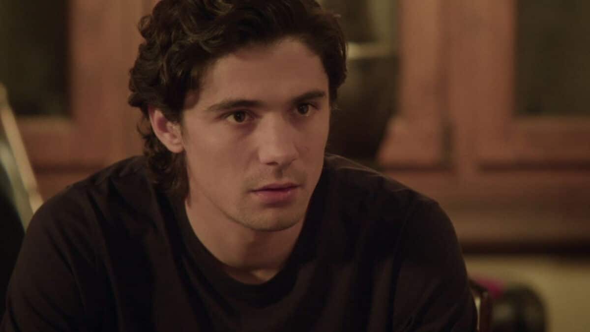 Να μ’ αγαπάς: Ανατροπή ΣΟΚ! Ο Αχιλλέας προδίδει τον Άγγελο